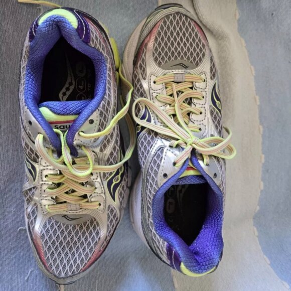 Saucony Womens Size 6 Ride - Picture 2 of 5